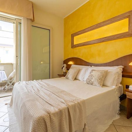 Hotel Smeraldo Cesenatico Εξωτερικό φωτογραφία