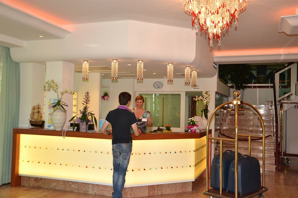 Hotel Smeraldo Cesenatico Εξωτερικό φωτογραφία